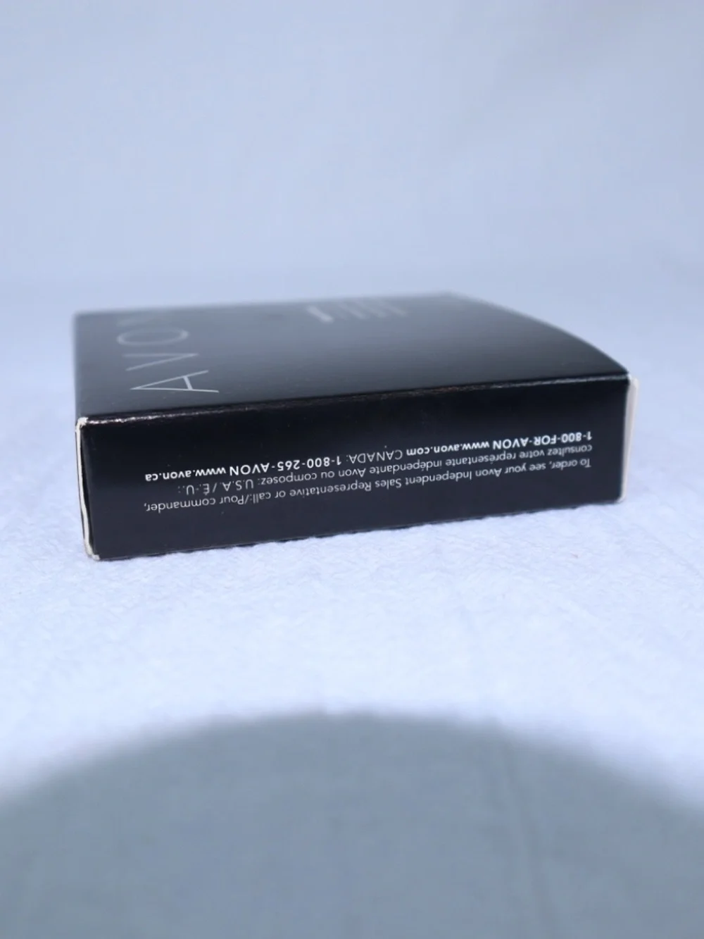Avon Ideal Shade Pressed Powder Compact P101 Neutral NIB